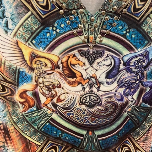 Alberto Makali Horse Embellished Top Size Large EUC - Picture 3 of 5